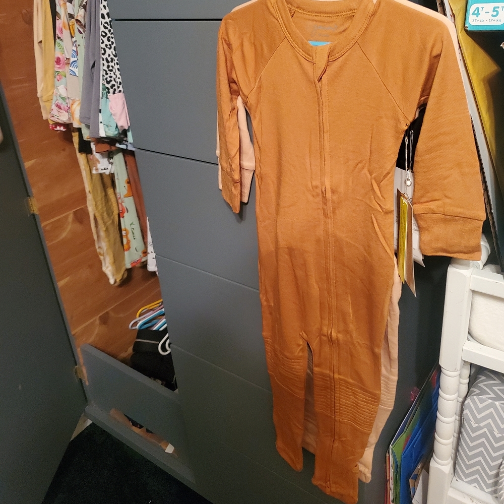 GOUMI KIDS CONVERTIBLE FOOTIE